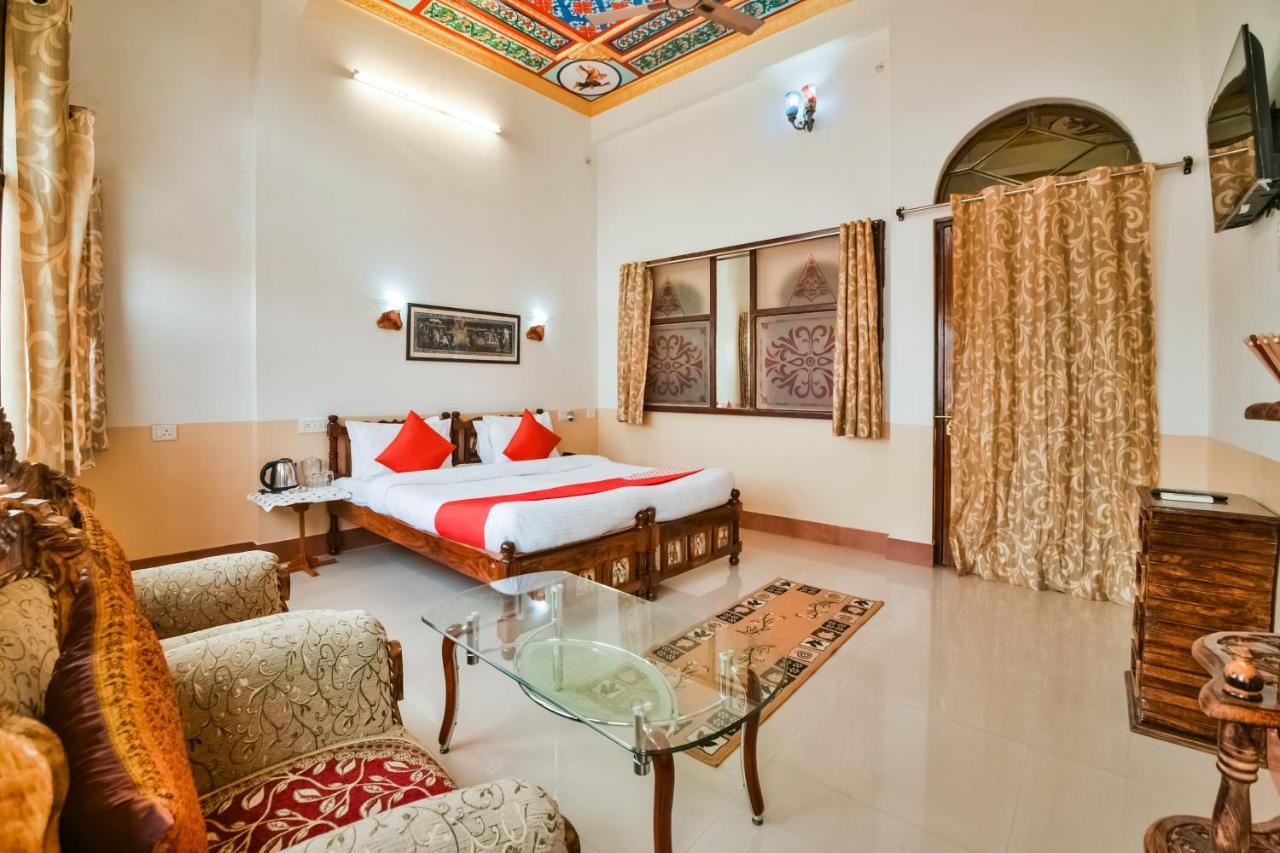 בונדי Jhankar Mansion A Heritage Haveli מראה חיצוני תמונה