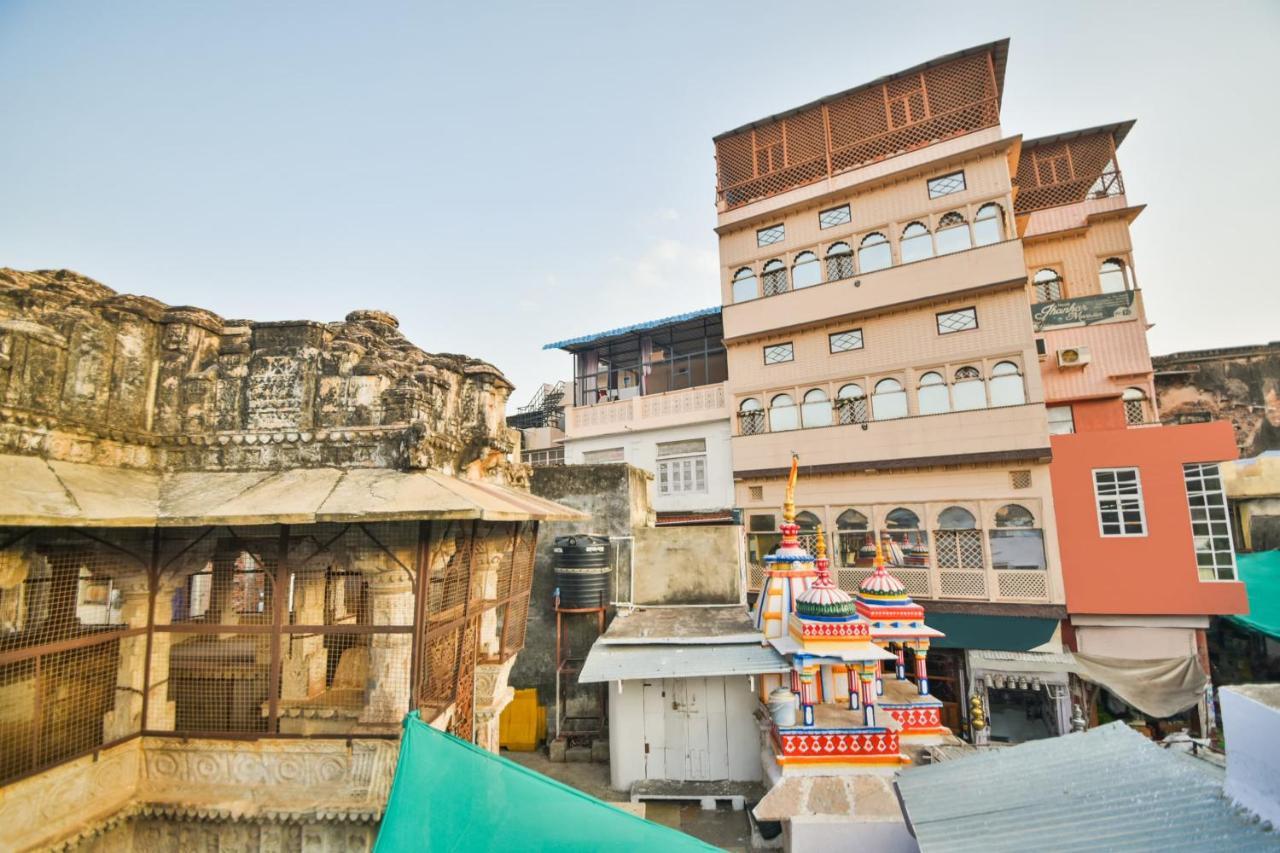 בונדי Jhankar Mansion A Heritage Haveli מראה חיצוני תמונה