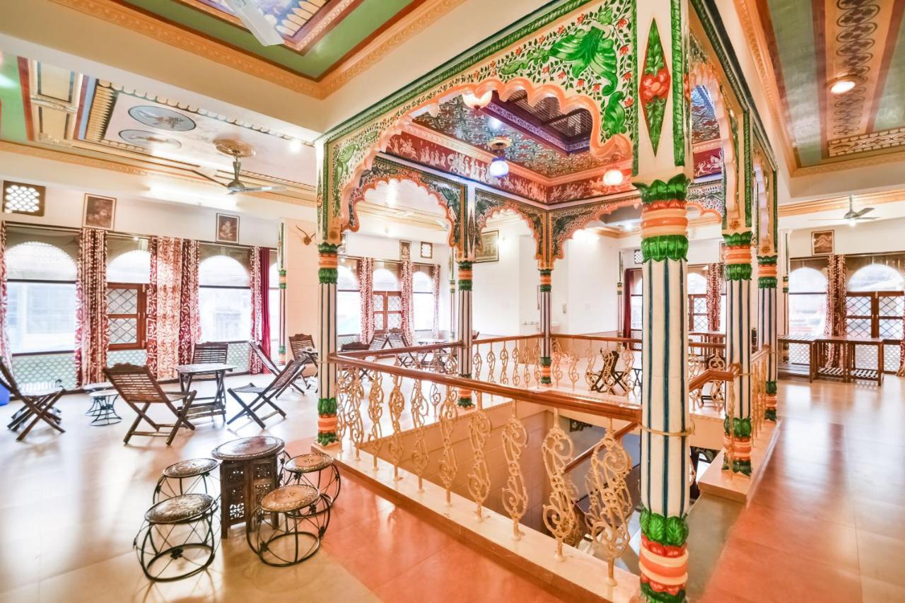 בונדי Jhankar Mansion A Heritage Haveli מראה חיצוני תמונה